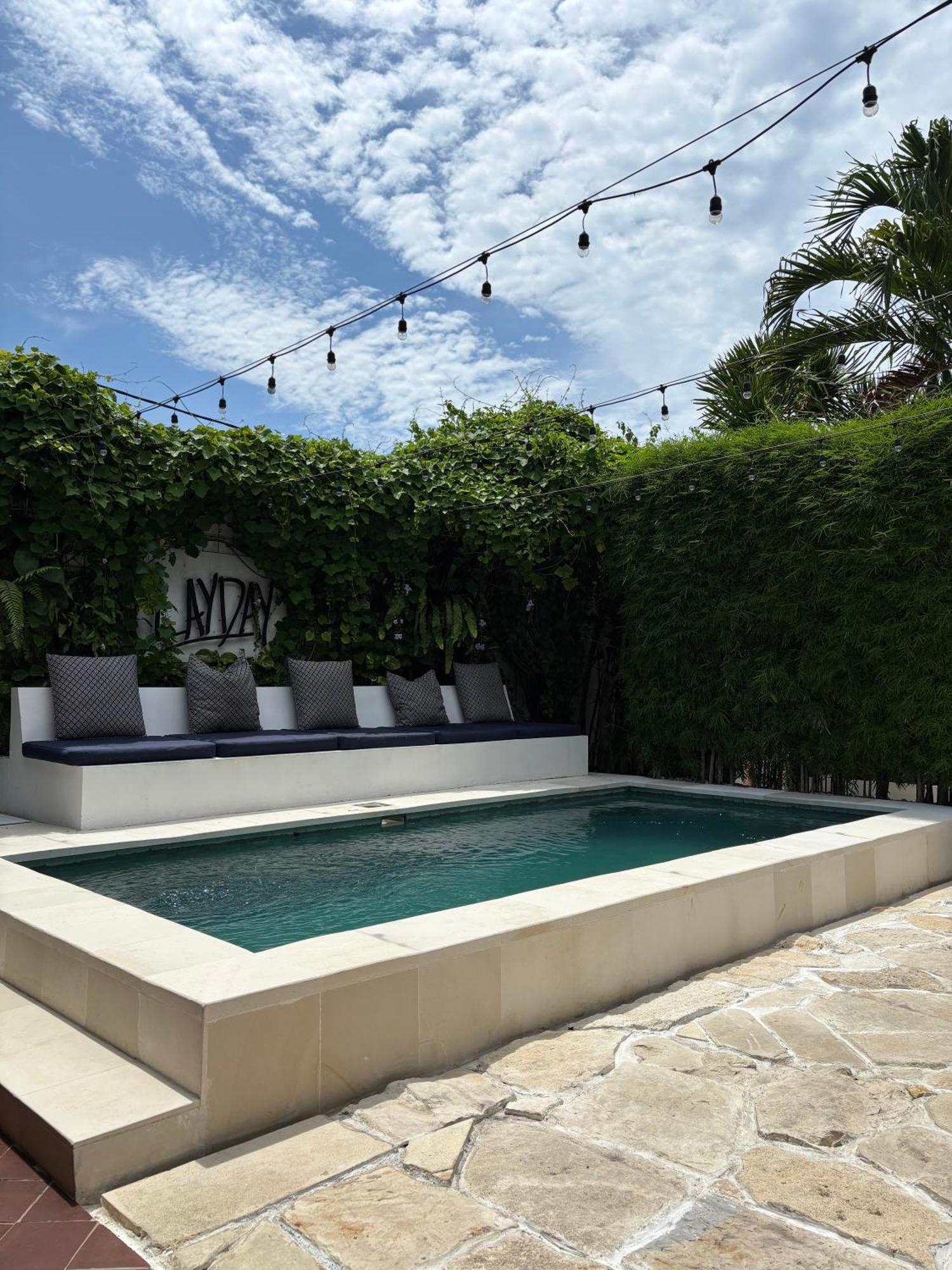 Lay Day Hostel Canggu Ngoại thất bức ảnh